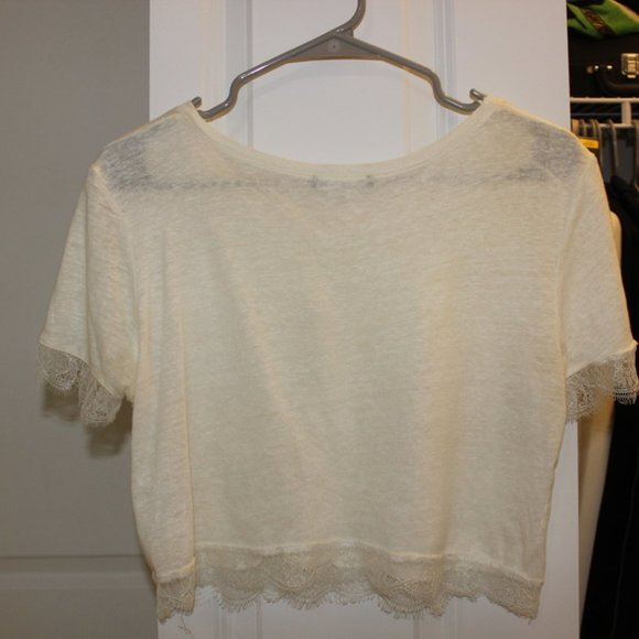 Zara White Top with Lace Sleeves - Picture 2 of 3